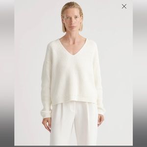 QUINCE 100% Organic Cotton Fisherman V-Neck Sweater